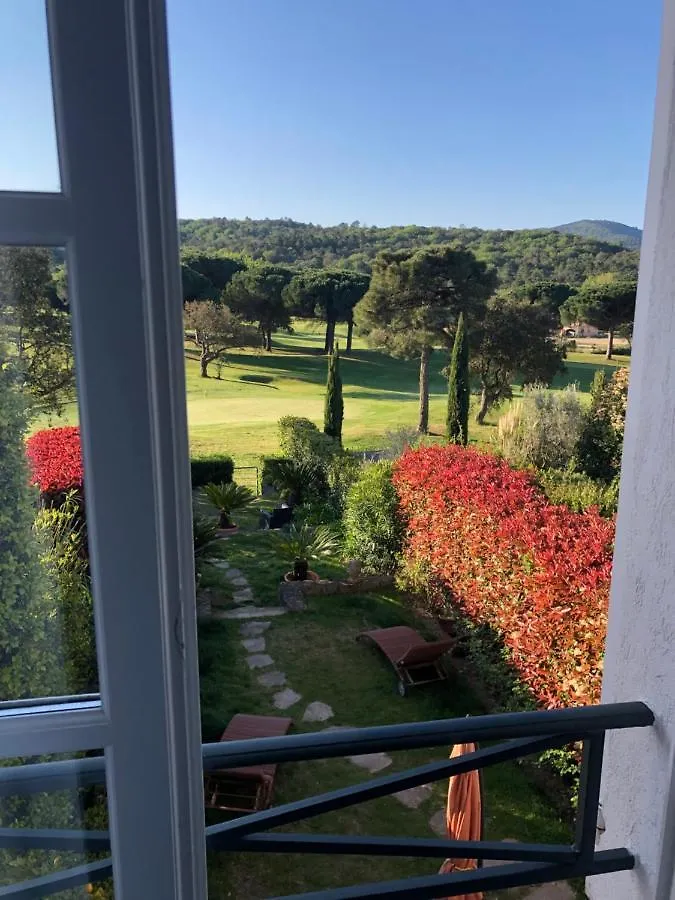 Vakantiehuis Charmantes Haus Im Golf Club Saint Tropez